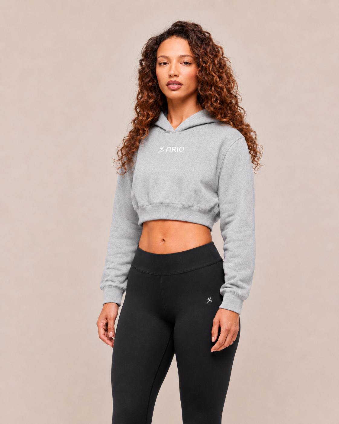 ARIO Cropped Hoodie